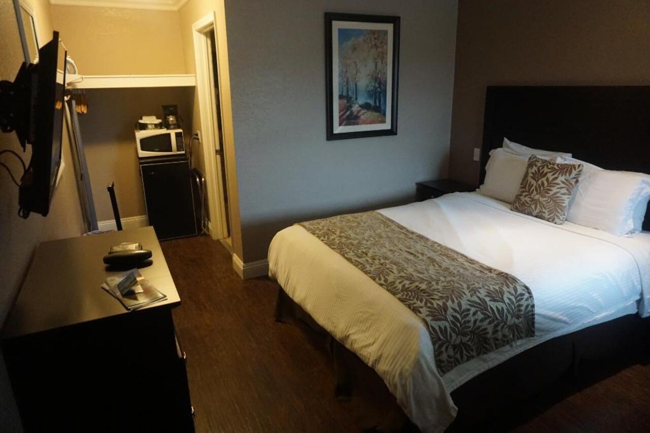 Travelodge Lompoc Buitenkant foto